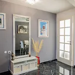 Art & Gallery Vacation 度假居