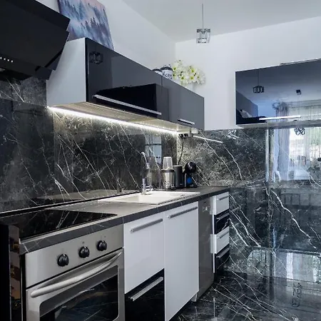 Art & Gallery Vacation Nyaraló