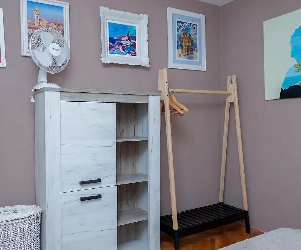 Ferienhaus Art & Gallery Vacation *