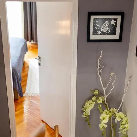 Art & Gallery Vacation *